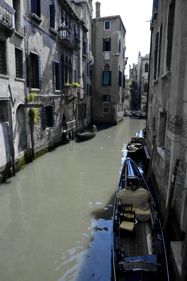 Water channel ship way black and white