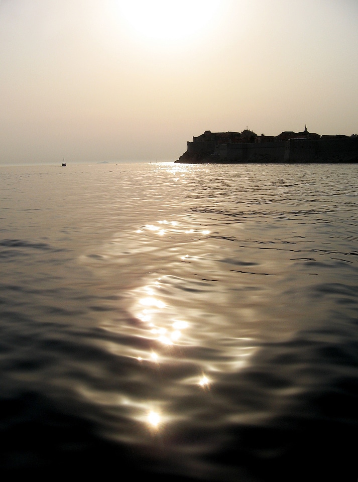 Ripple coast coastline photo