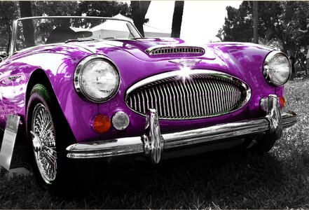 Automobile vintage old