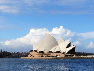 Landmark opera house photo