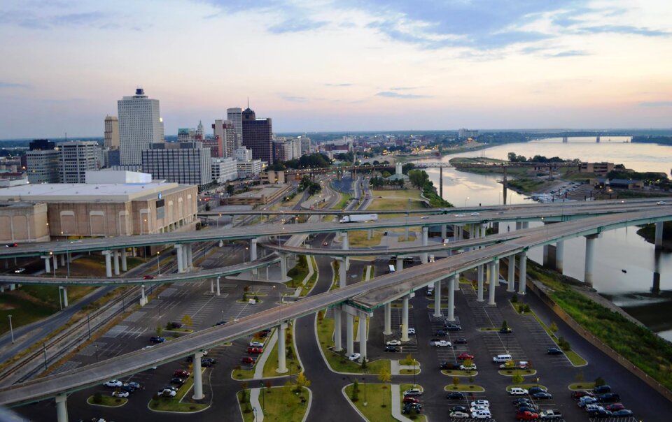 Scenic transportation city