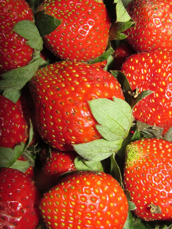 Juicy food ripe