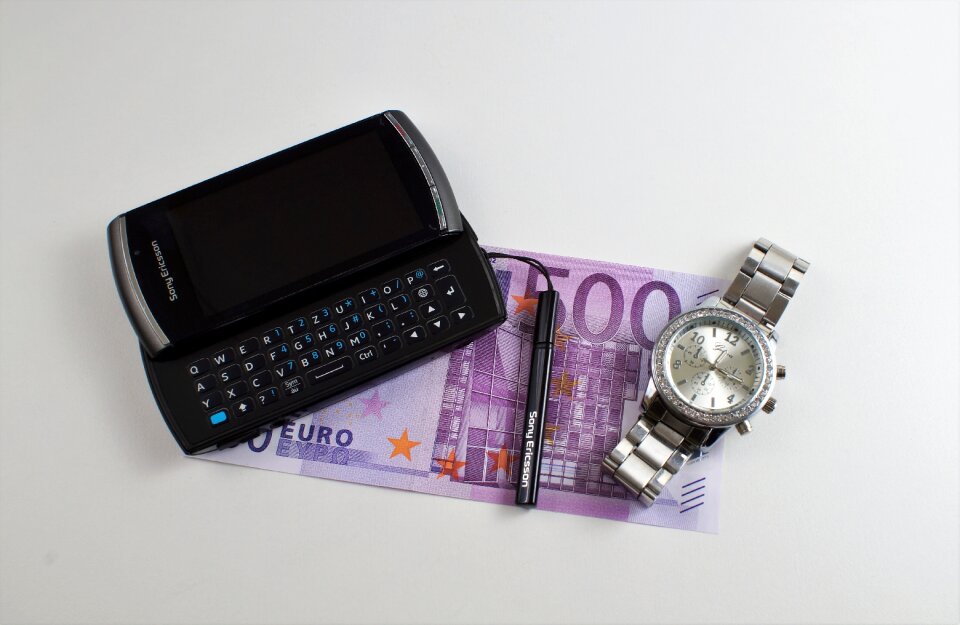 Wealth 500 currency