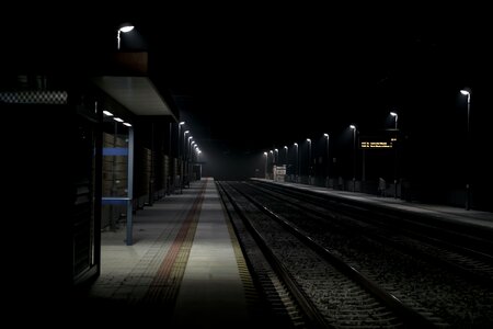 The empty night station photo