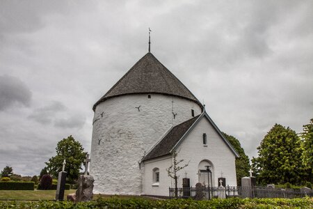 Round white tomb