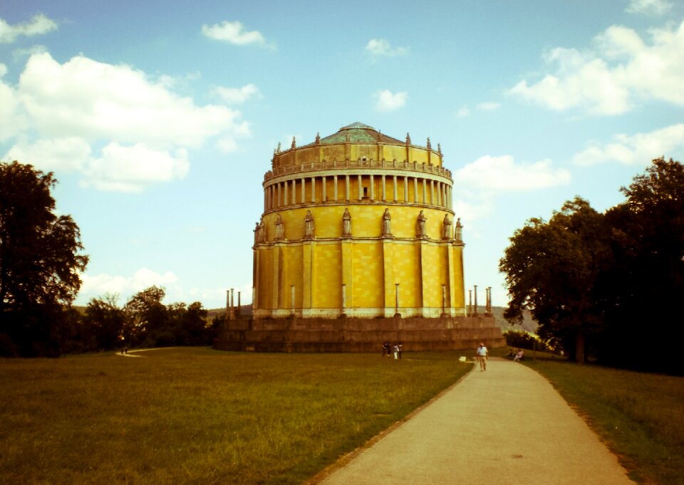 Regensburg dome architecture