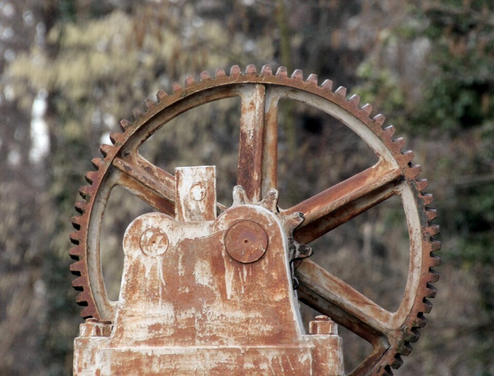 Transmission rusty teeth