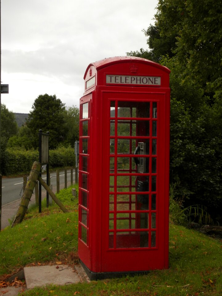 England red telephone box public