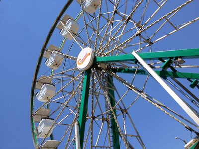 Ferris wheel carnival ride