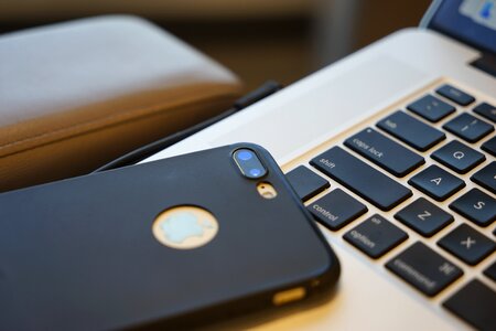 Macbook slim case