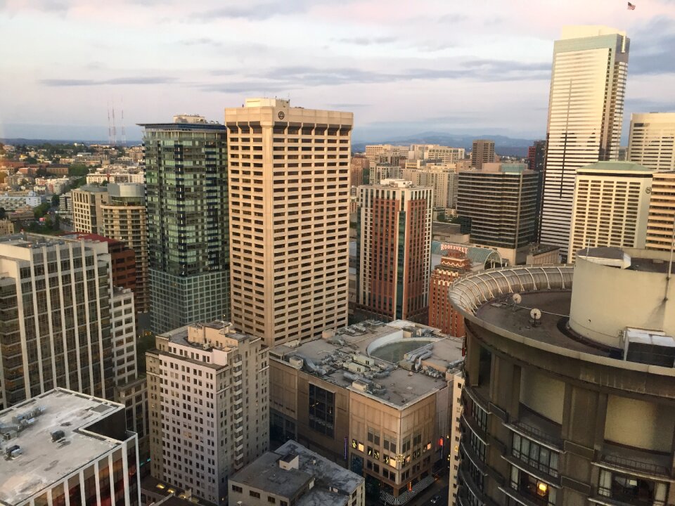 Skyline washington cityscape