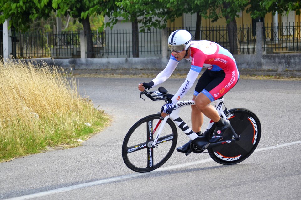 Race bicycle sport