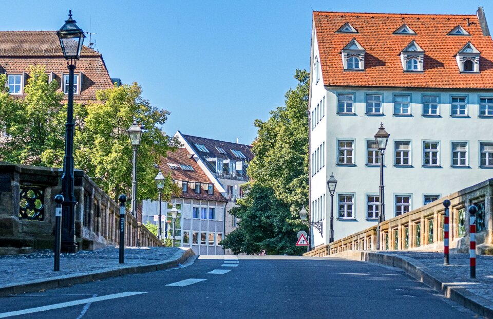 Nuremberg bridge transition