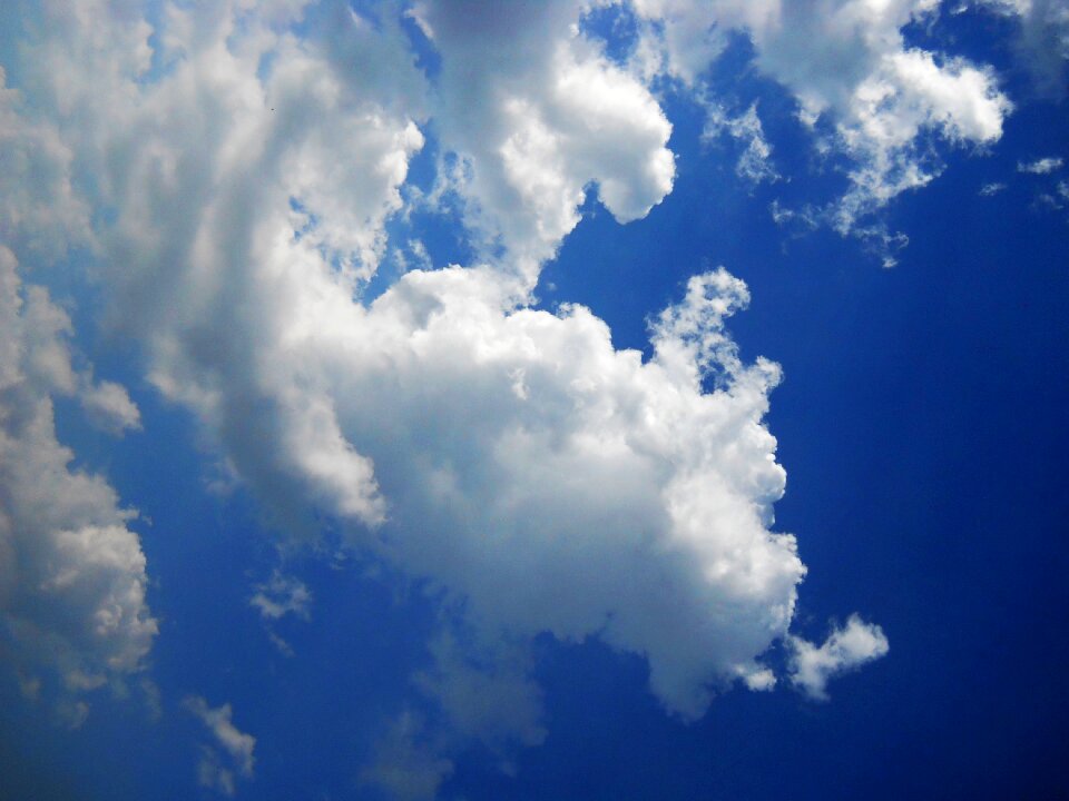 Skyline cloudscape