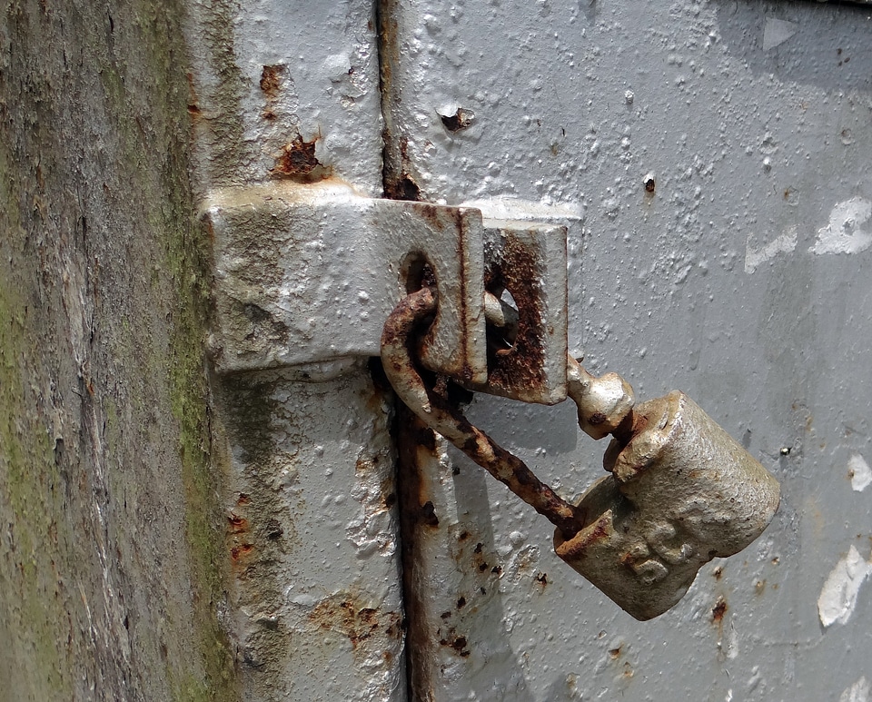Antique deadlock scr