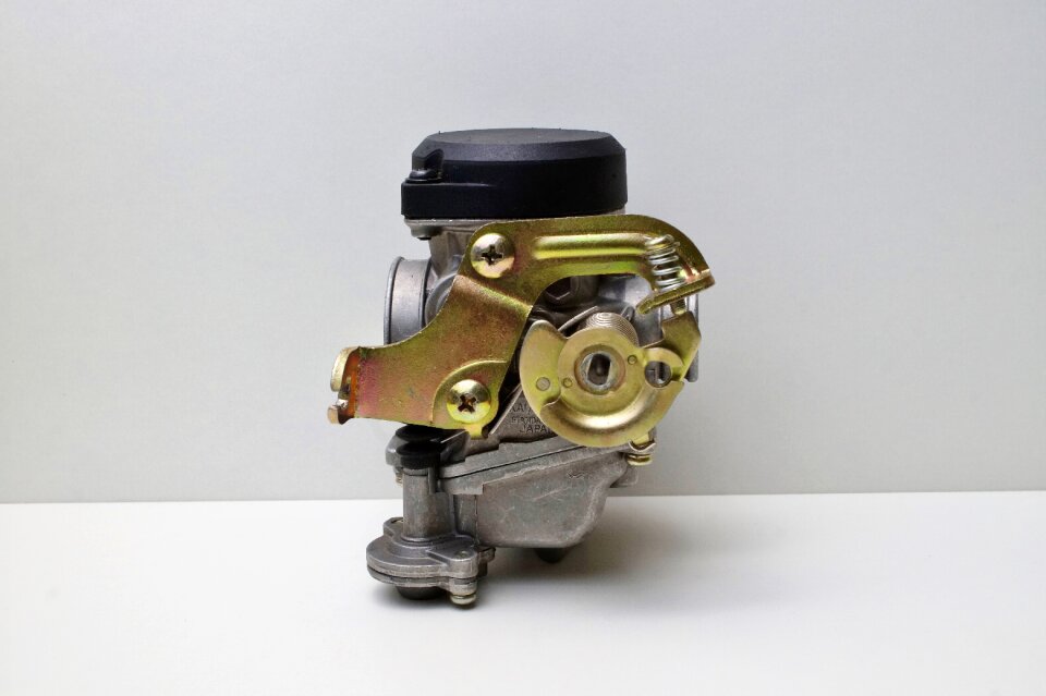 Suction velocity stacks motorcycle