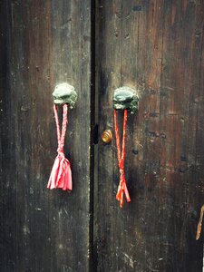 Chinese style door bystanders