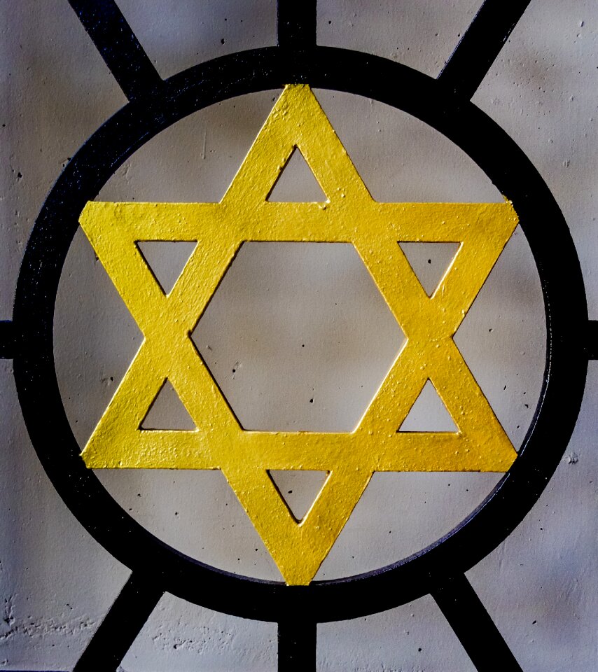 Commemorate jews star of david