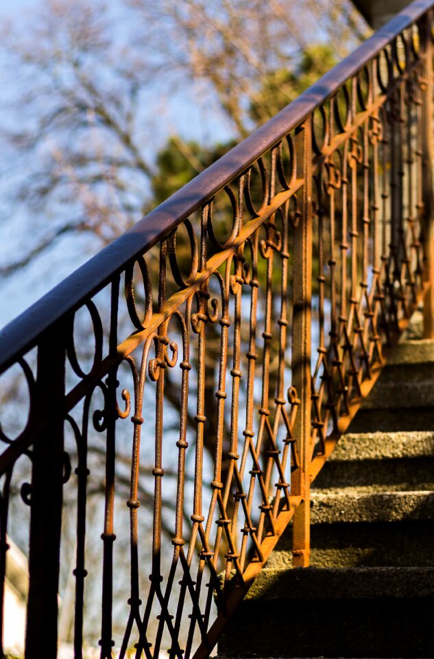 Metal sunlight upward photo