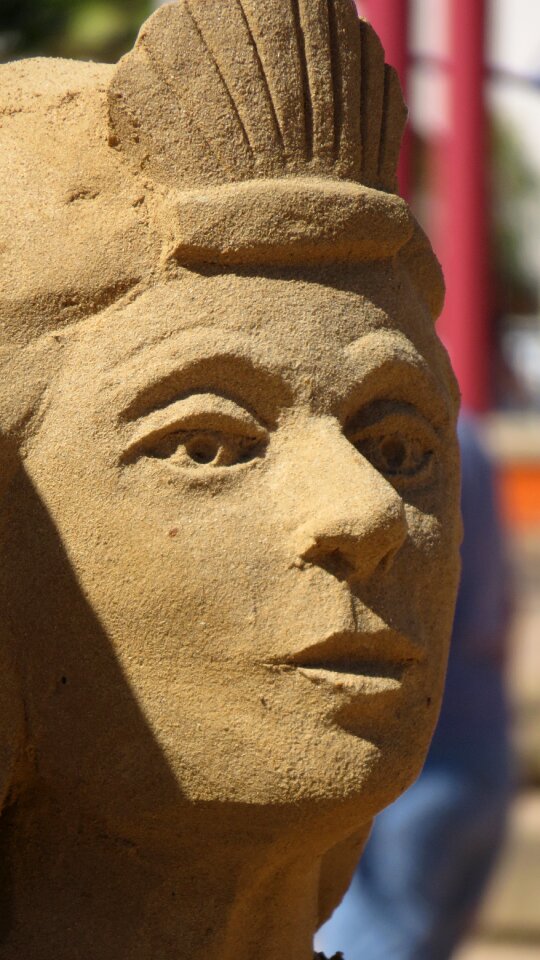 Sculpture sand travel