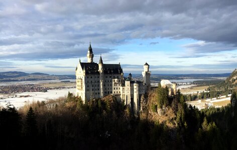 King ludwig tyrol fairy castle