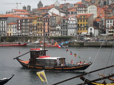 Porto river boat photo