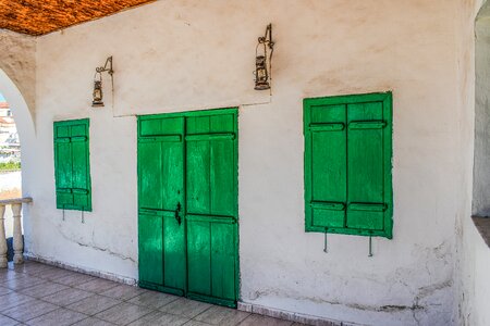 Traditional door window