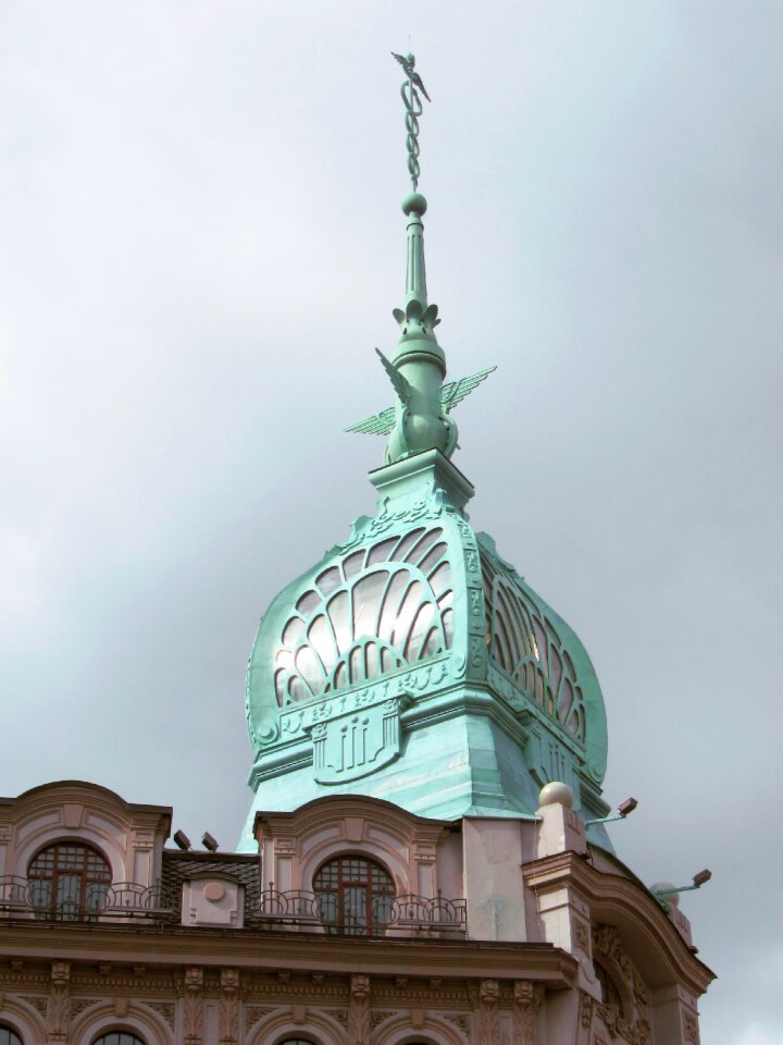 Facade dome architecture