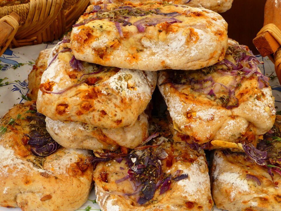 Red onions spices market