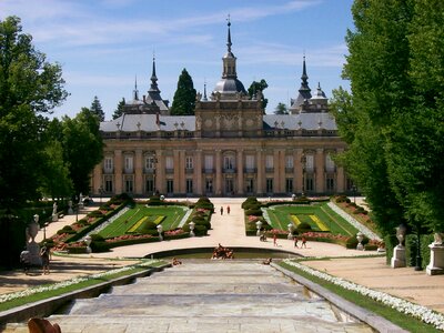Palace segovia source