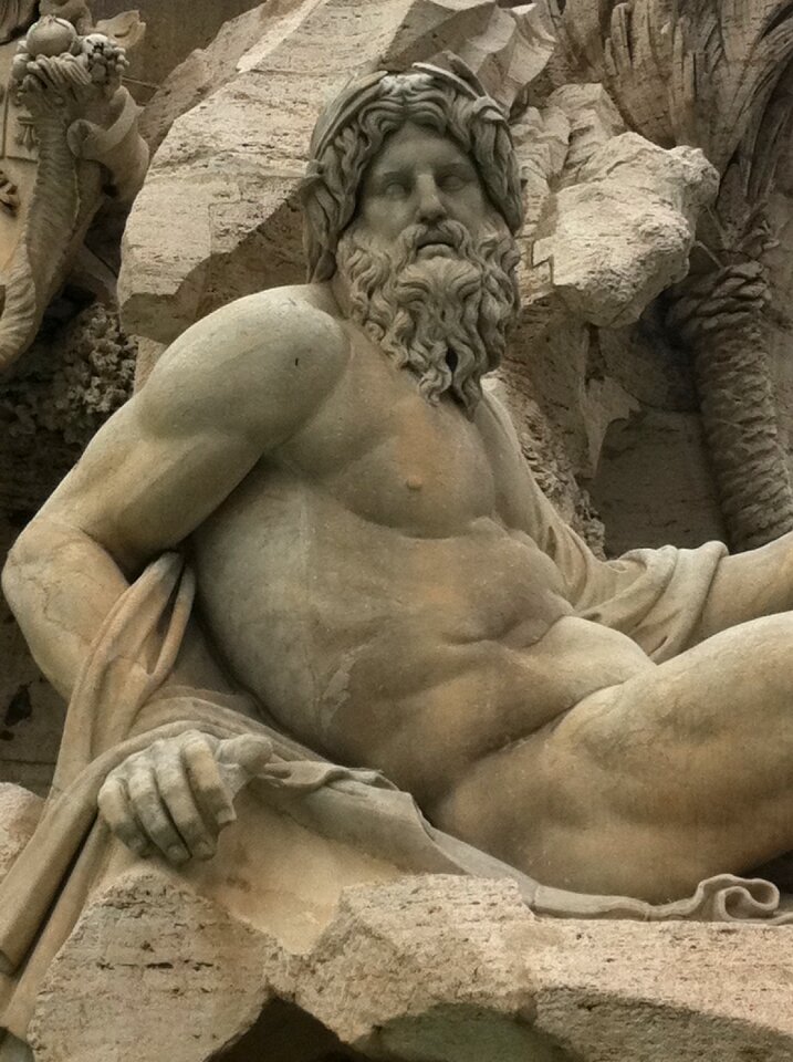 Italy monument statues