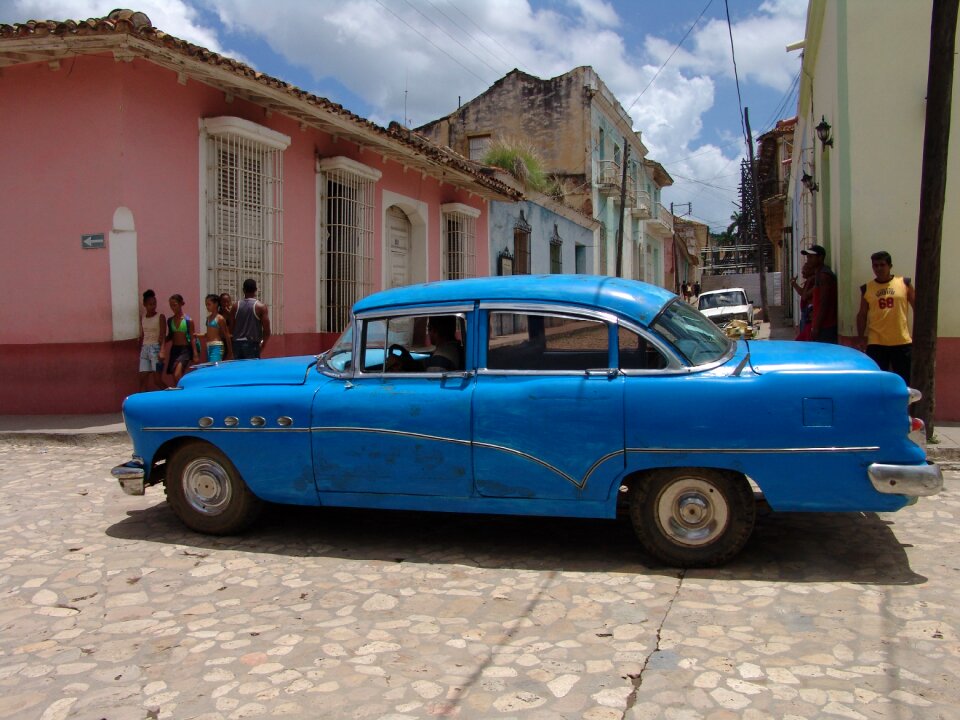 Cuba blue classic car