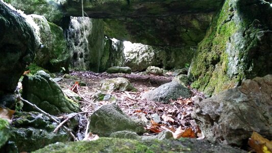 Lough gur green tomb