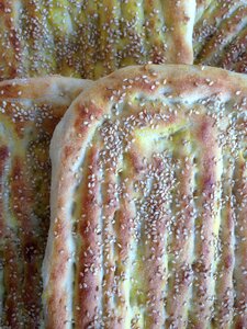 Barbari sesame saffron