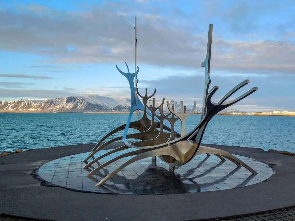 Monument sculpture viking