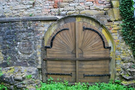 Ruin door europe