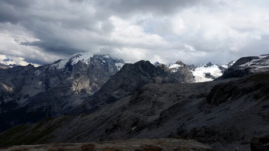 Landscape cloudy dark photo