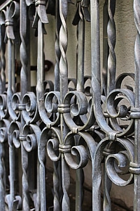 Metal fence artfully ornament