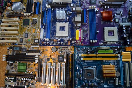 Hardware computer motherboard complex