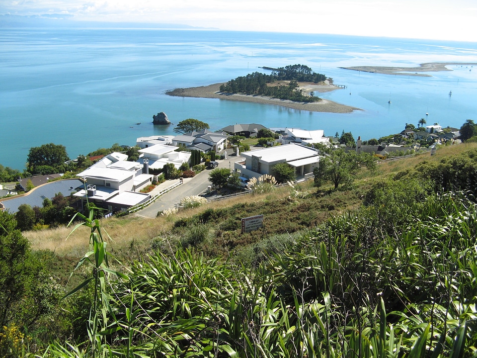Picturesque seaside new zealand