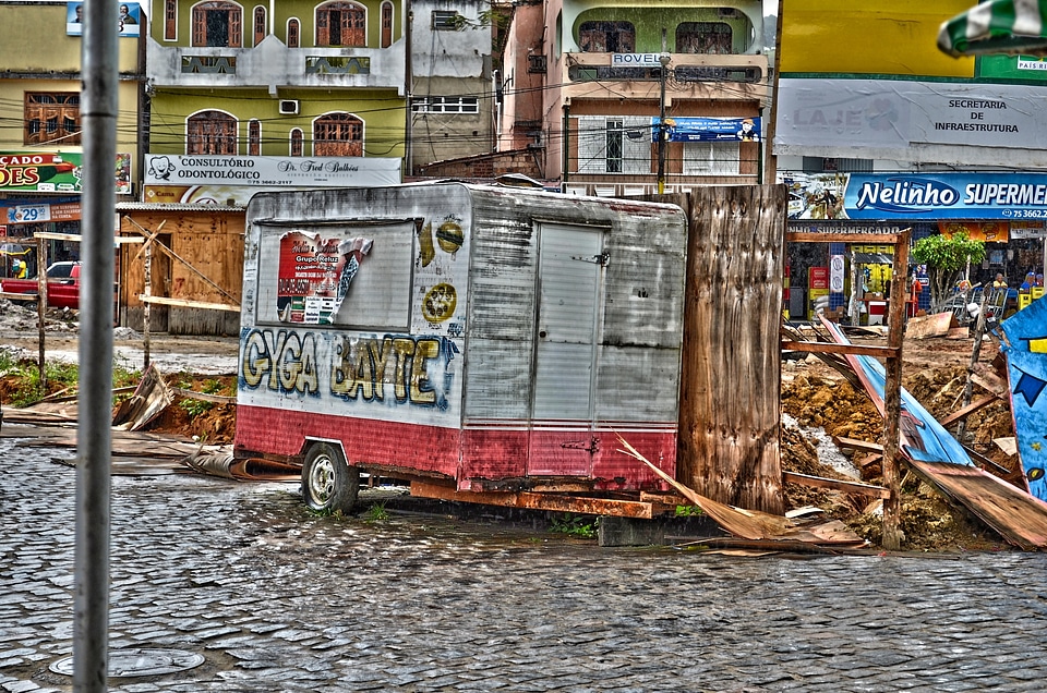 Trailer truck transport