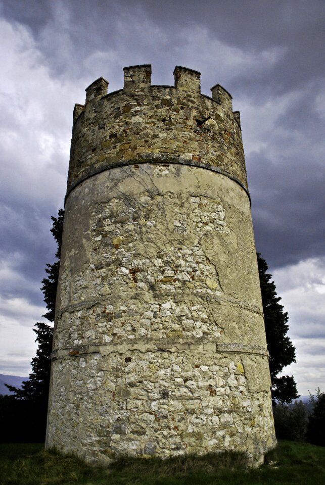 High stone defend