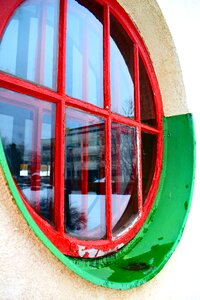 Window round architecture