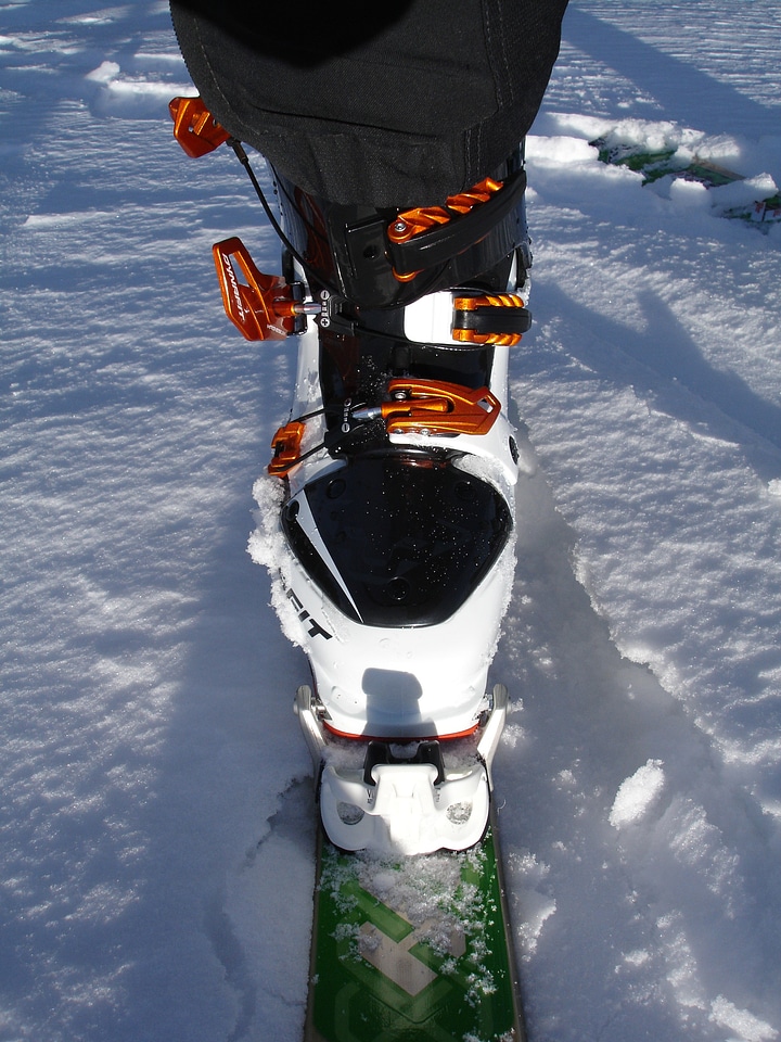 Touring binding touring shoes dynafit