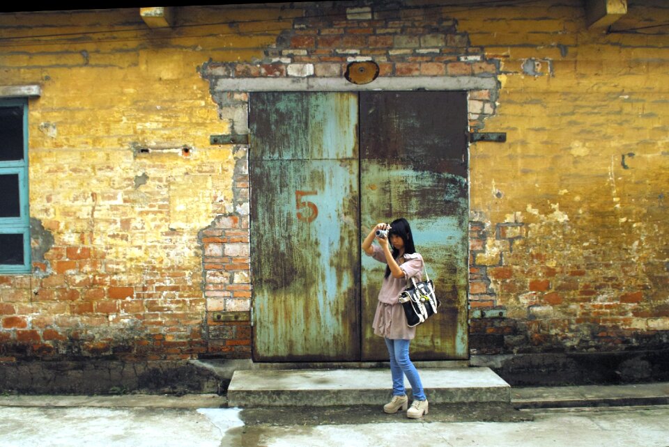 Girls photograph memorial