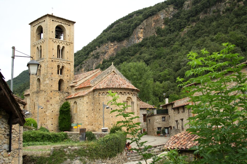 Catalonia church people