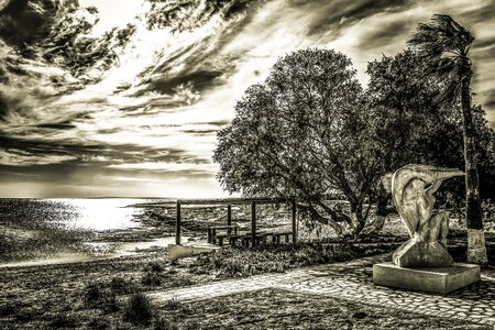 Clouds horizon art