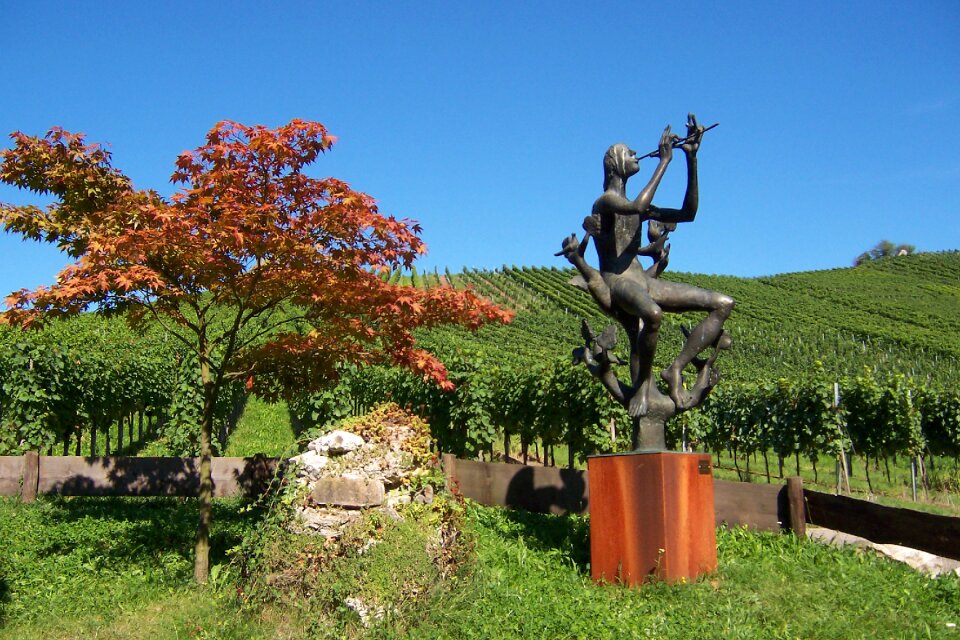 Statue vineyard weinstadt-strümpfelbach