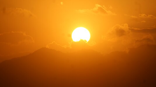 Sun beach output sun