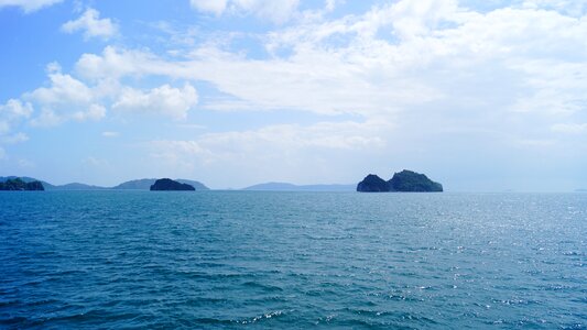 Islands from the south of samui the sea and stroki